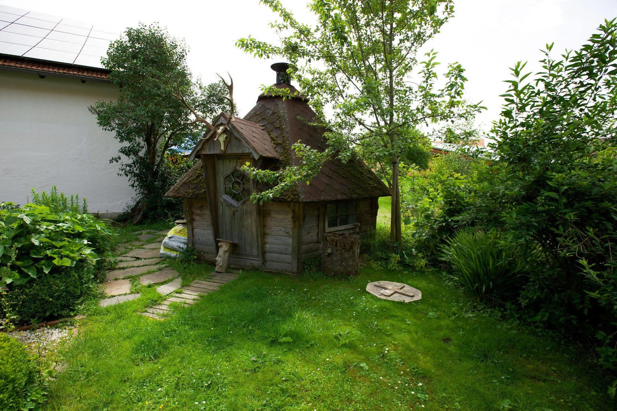Landhotel Und Gasthof Kirchberger Wildsteig Extérieur photo